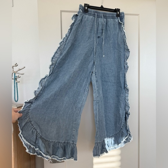 Denim Washed Ruffle Wide-Leg Draw String Pants - Picture 3 of 7